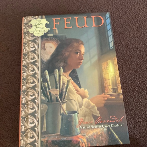 The lady grace mysteries book feud - Grace Cavendish maid of honor to queen - Picture 1 of 6